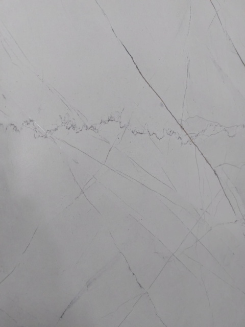 ELDER WHITE CARVING 60X60 G.1